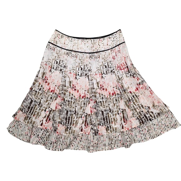 White House Black Market Dresses & Skirts - White House Black Market Skirt Womens 2 White‎ Pink Tiered Abstract Fair Flared